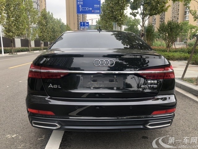 奥迪a6l 45tfsi 2020款 2.0t 自动 臻选致雅型 (国Ⅵ)