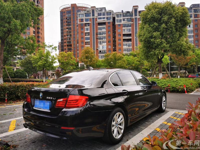 宝马5系520li2012款25l自动汽油典雅型国Ⅳ