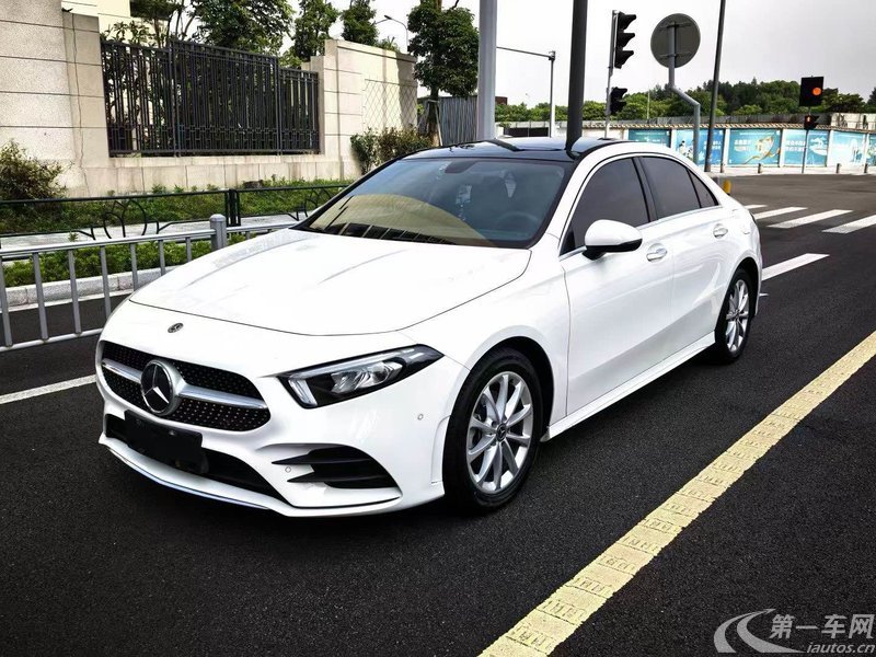 【荆门二手奔驰A级三厢】奔驰A级 A200L 2020款 1.3T 自动 运动轿车版