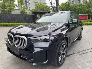 宝马X5 xDrive40Li 3.0T 自动 尊享型M运动曜夜套装 