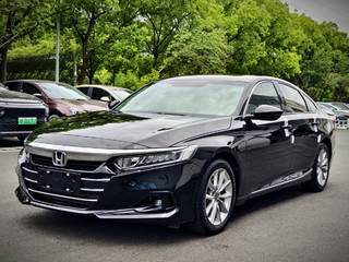 本田雅阁 1.5T 自动 锐·T动260TURBO豪华版 