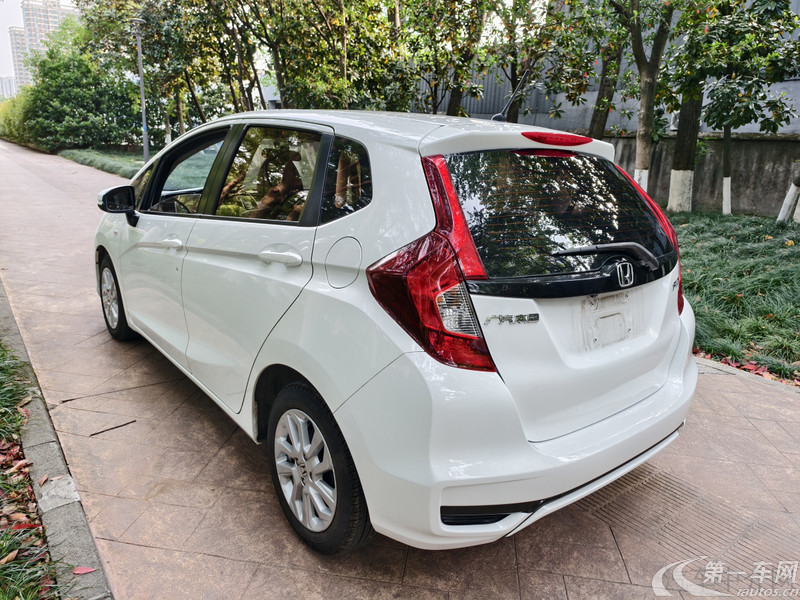 本田飞度 2018款 1.5L 自动 5门5座两厢车 舒适天窗型 (国Ⅴ) 