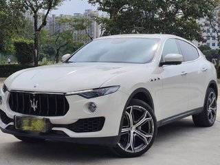 玛莎拉蒂Levante 3.0T 