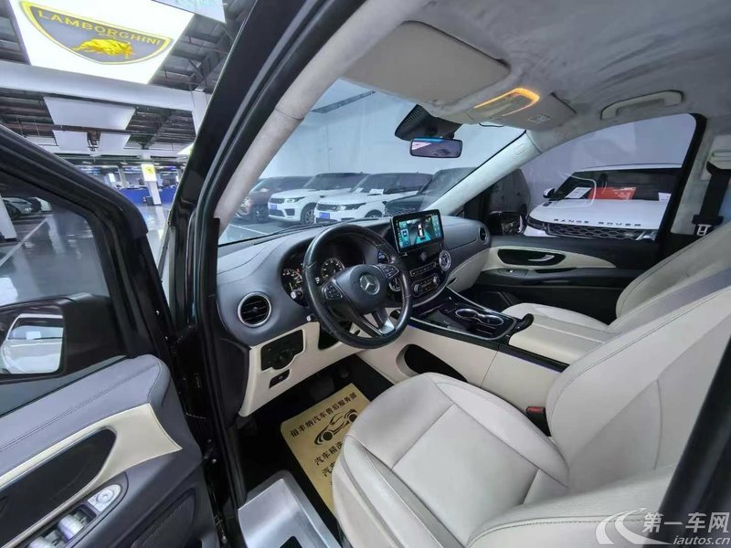 【黔东南二手奔驰威霆】奔驰威霆 2016款 2.0T 自动 7座 汽油 商务版