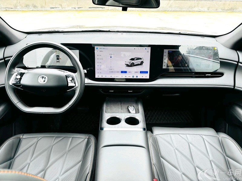 长安CS75 PLUS 第四代UItra新蓝鲸 2025款 2.0T 自动 擎云型 (国Ⅵ) 