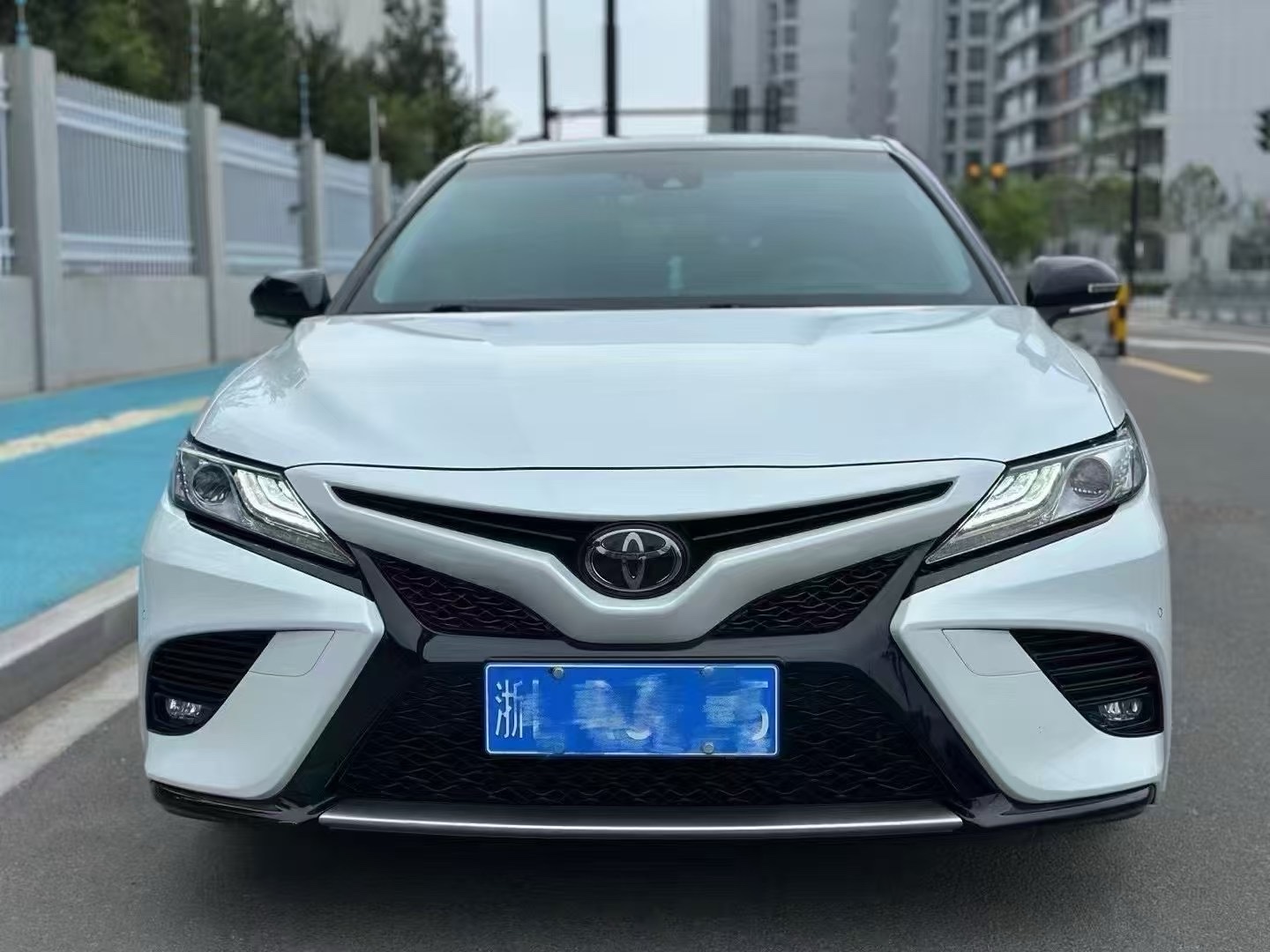 丰田凯美瑞 2019款 2.5L 自动 锋尚版 价格0万 