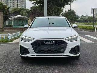 奥迪A4L 40TFSI 