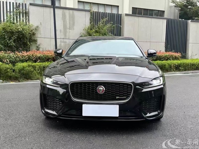 捷豹XEL 2020款 2.0T 自动 后驱 250PS科技优雅版SE (国Ⅵ) 