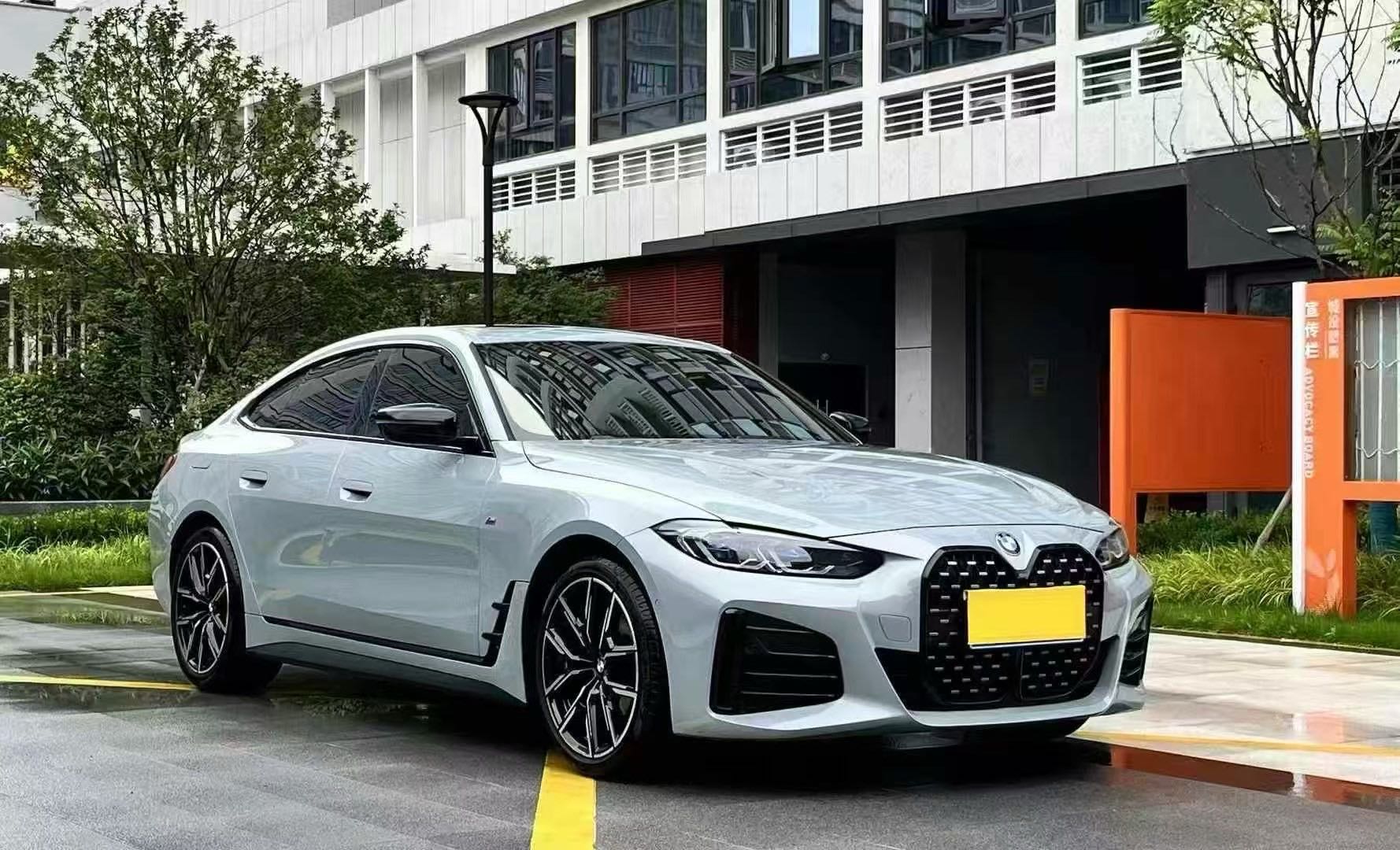 宝马4系四门轿跑 425i [进口] 2022款 2.0T 自动 M运动曜夜套装价格0万 