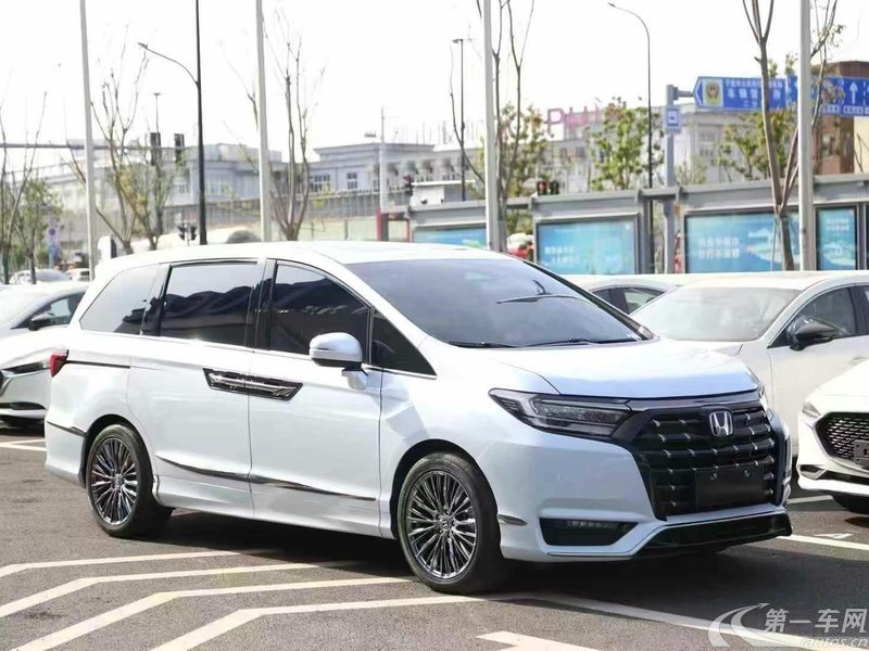 【贵阳二手本田艾力绅】本田艾力绅 2022款 2.0L 自动 7座 豪华版