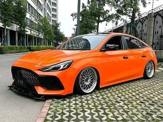 名爵5系 1.5T 
