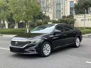 帕萨特 2.0T 330TSI尊贵版 