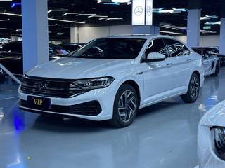大众速腾 1.2T 自动 200TSI超越版 