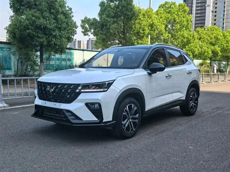 五菱星驰 2022款 1.5T 自动 潮酷型 价格0万