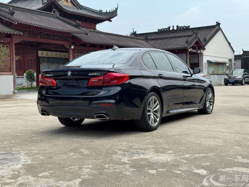宝马5系 525Li 2019款 2.0T 自动 汽油 M运动套装 (国Ⅴ) 