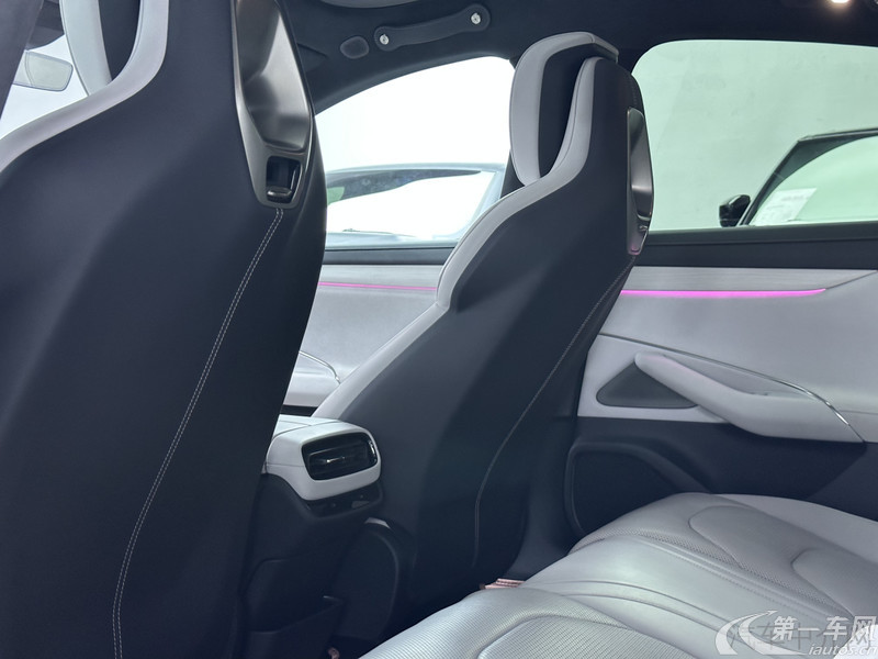 小米汽车SU7 2024款 0.0T 自动 800km超长续航高阶智驾Max版 