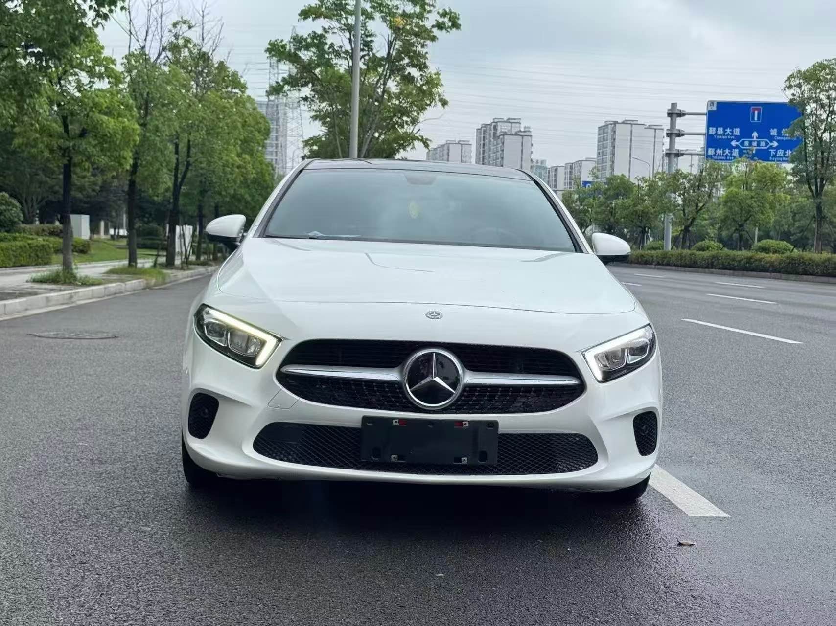 奔驰A级 A200L 2020款 1.3T 自动 价格0万 