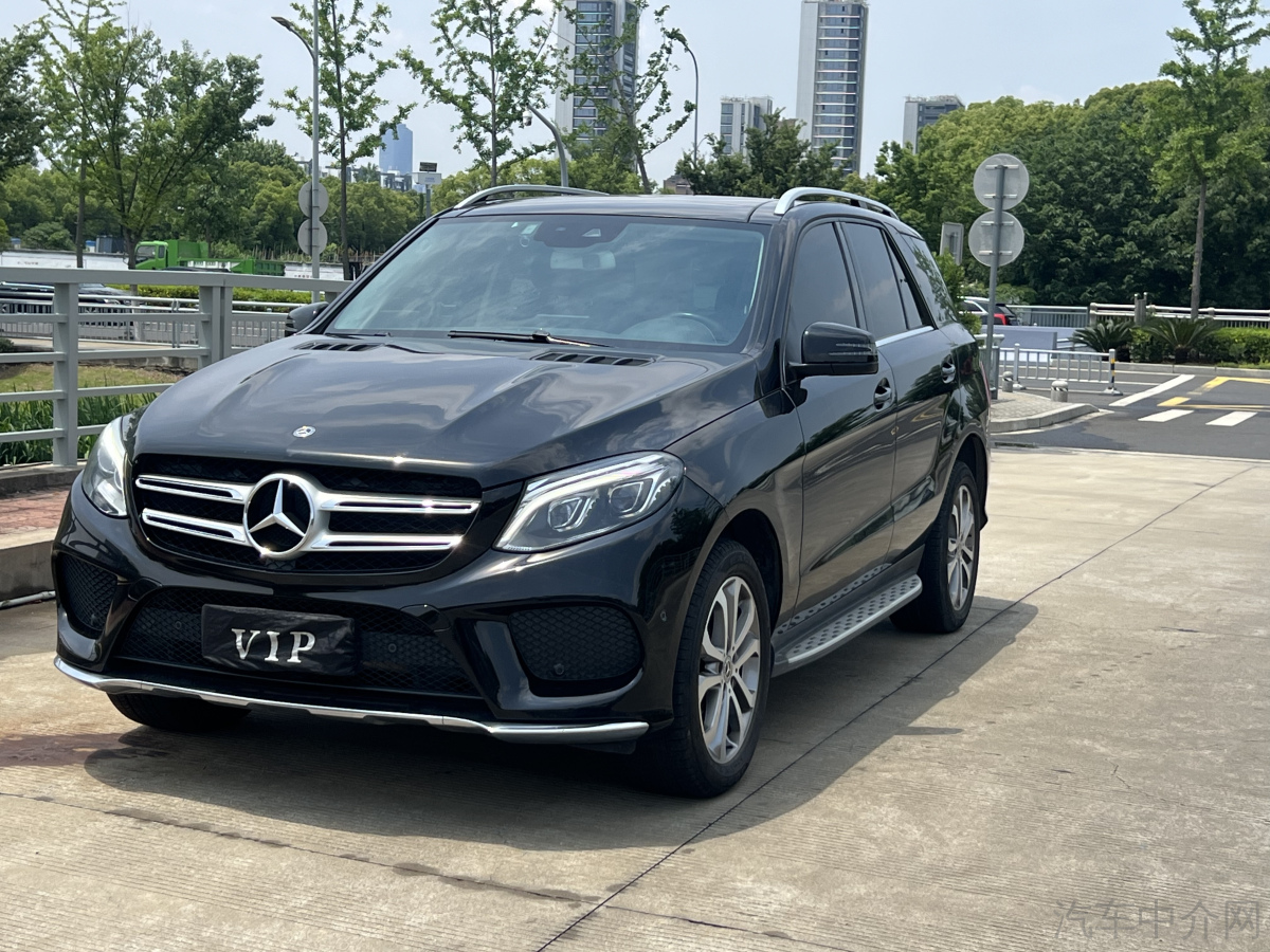 奔驰GLE级 GLE320 [进口] 2018款 3.0T 自动 动感型臻藏版价格0万