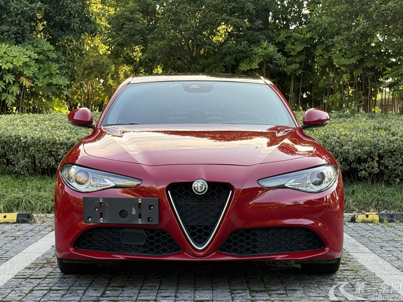 【聊城二手阿尔法罗密欧Giulia】阿尔法罗密欧Giulia [进口] 2020款 2.0T 自动 豪华版