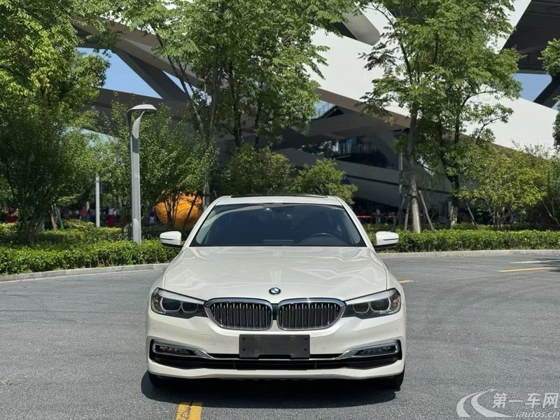 宝马5系 530Li 2018款 2.0T 自动 汽油 尊享型豪华套装改款 (国Ⅴ) 