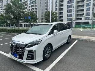 别克GL8 ES陆尊 2.0T 自动 653T豪华型 