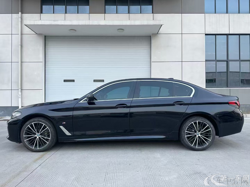 宝马5系 530Li 2023款 2.0T 自动 汽油 xDrive-M运动套装 (国Ⅵ) 