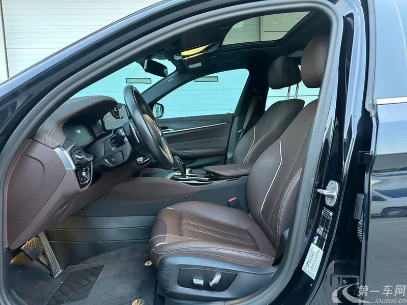 宝马5系 530Li 2023款 2.0T 自动 汽油 xDrive-M运动套装 (国Ⅵ) 