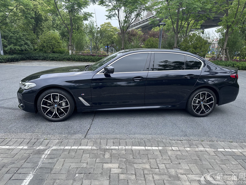 宝马5系 530Li 2023款 2.0T 自动 汽油 尊享型M运动套装 (国Ⅵ) 