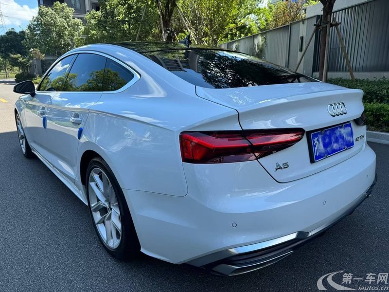 奥迪A5掀背 40TFSI [进口] 2024款 2.0T 自动 汽油 时尚动感型 