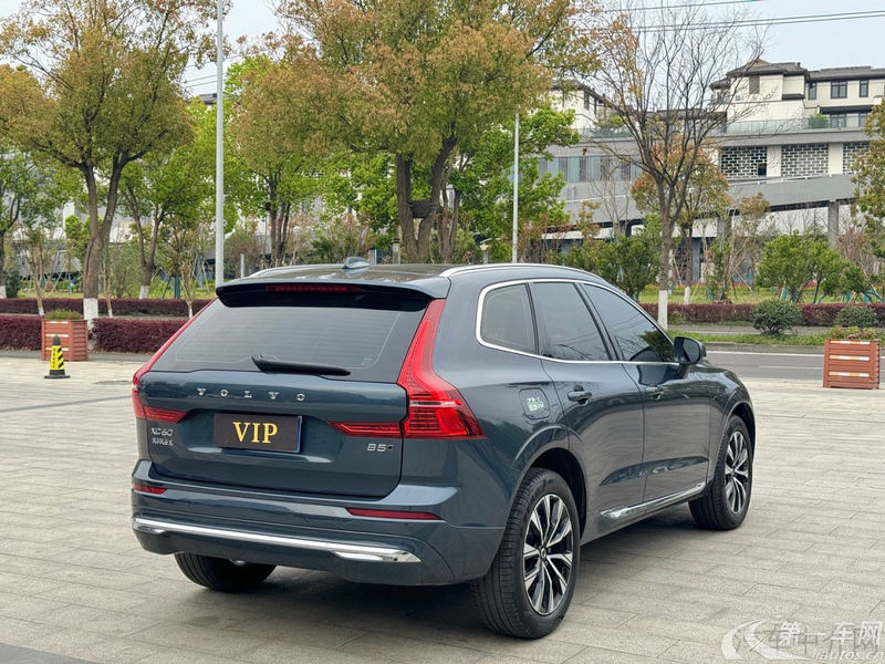 沃尔沃XC60 B5 2024款 2.0T 自动 智远豪华版 (国Ⅵ) 