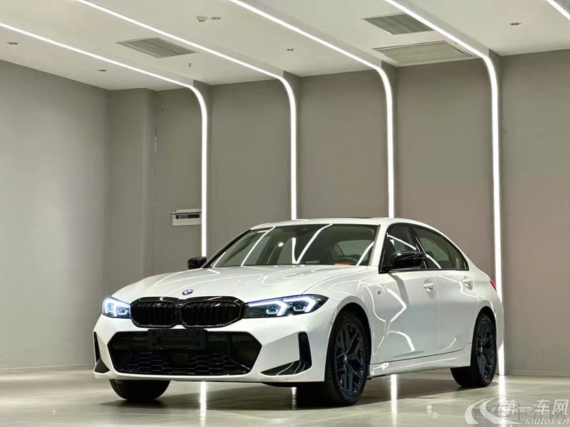 宝马3系 330Li 2025款 2.0T 自动 汽油 尊享型M运动曜夜套装 (国Ⅵ) 