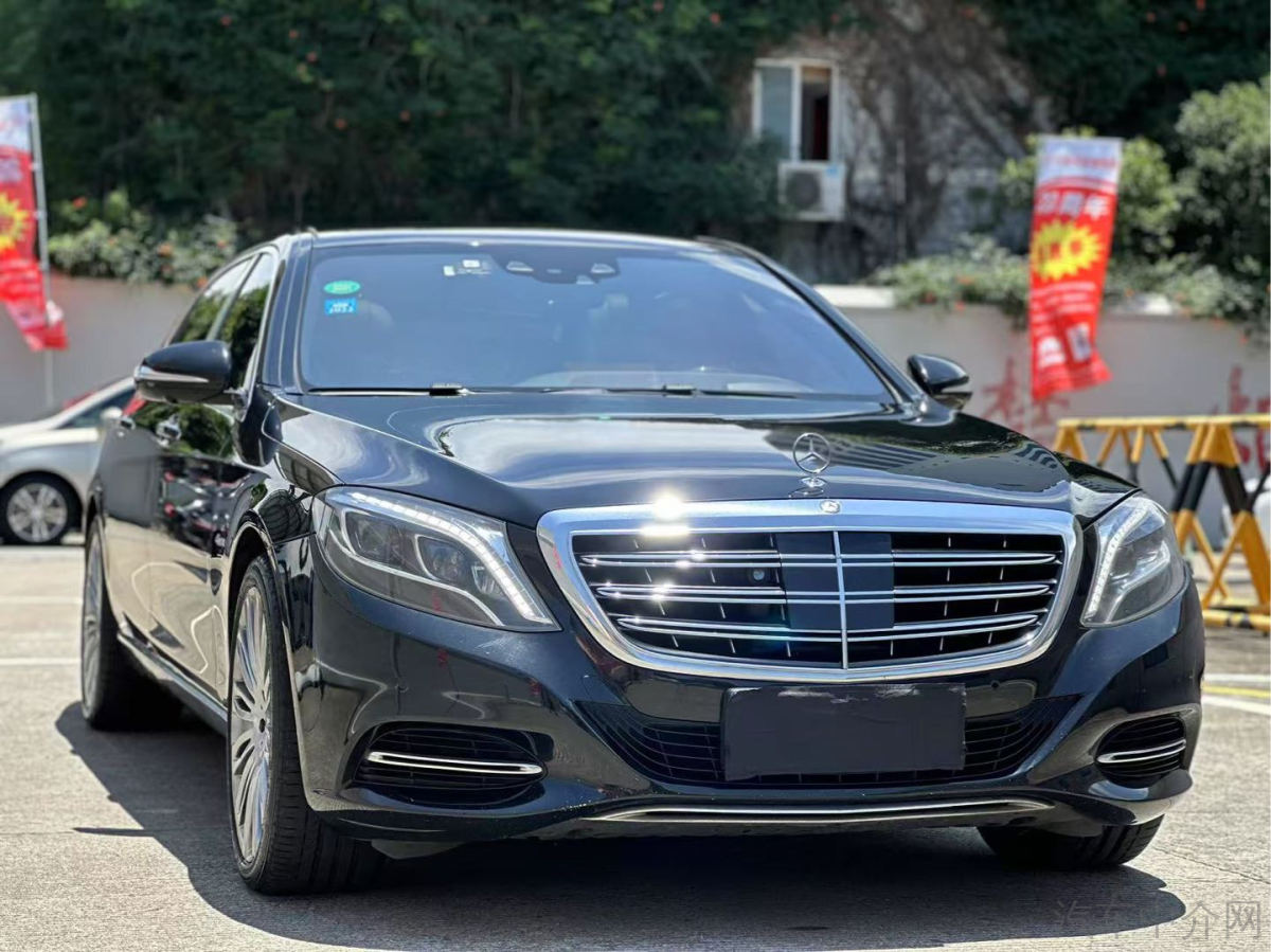 奔驰迈巴赫S级 S500 [进口] 2015款 4.0T 自动价格0万 