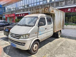 长安跨越跨越新豹MINI 1.5L 手动 112马力3.4米仓栅式运输车 