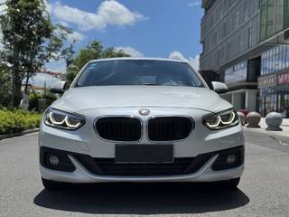 宝马1系 118i 1.5T 自动 时尚型 
