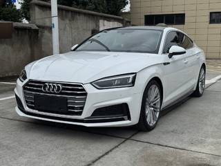 奥迪A5掀背 2.0T 