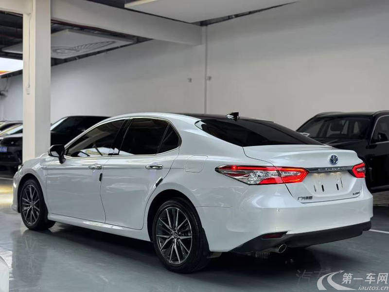 丰田凯美瑞 2021款 2.5L 自动 豪华版 (国Ⅵ) 