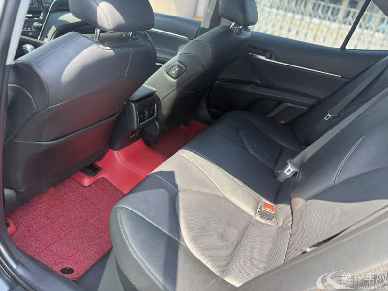 丰田凯美瑞 2022款 2.5L 自动 精英PLUS版 (国Ⅵ) 