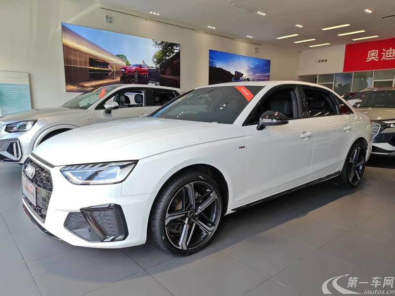 奥迪A4L 2024款 2.0T 自动 豪华动感型 (国Ⅵ) 