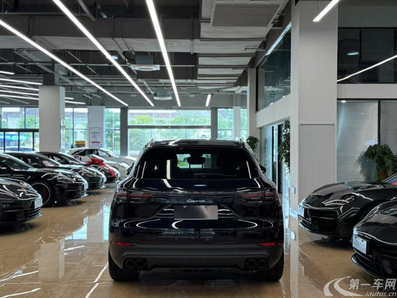 保时捷Cayenne [进口] 2022款 3.0T 自动 四驱 汽油 铂金版 