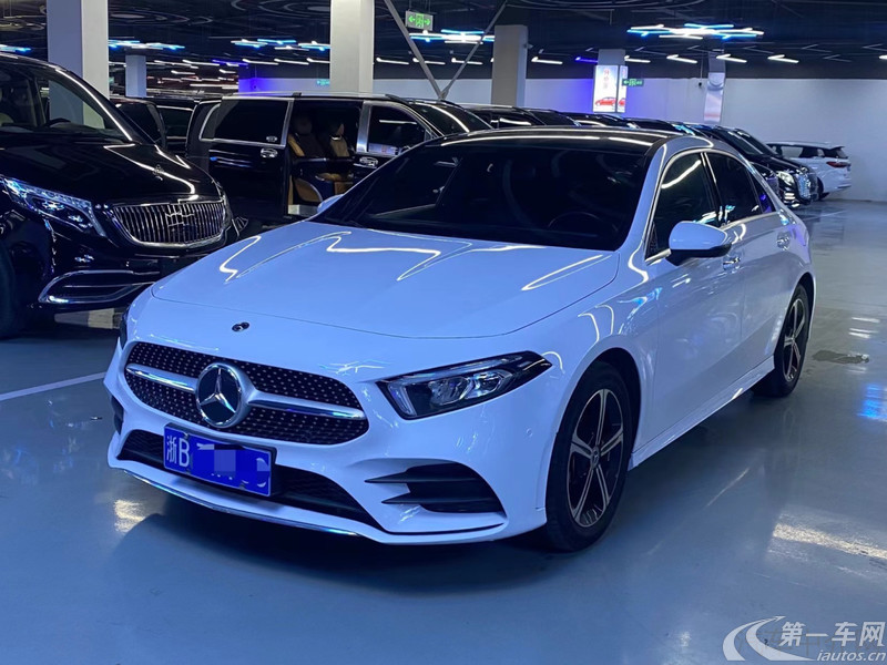【徐州二手奔驰A级三厢】奔驰A级 A200L 2022款 1.3T 自动 运动轿车动感型