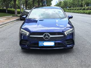 奔驰A级 1.3T 
