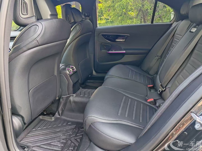 奔驰C级 C260L 2022款 1.5T 自动 运动版 (国Ⅵ) 