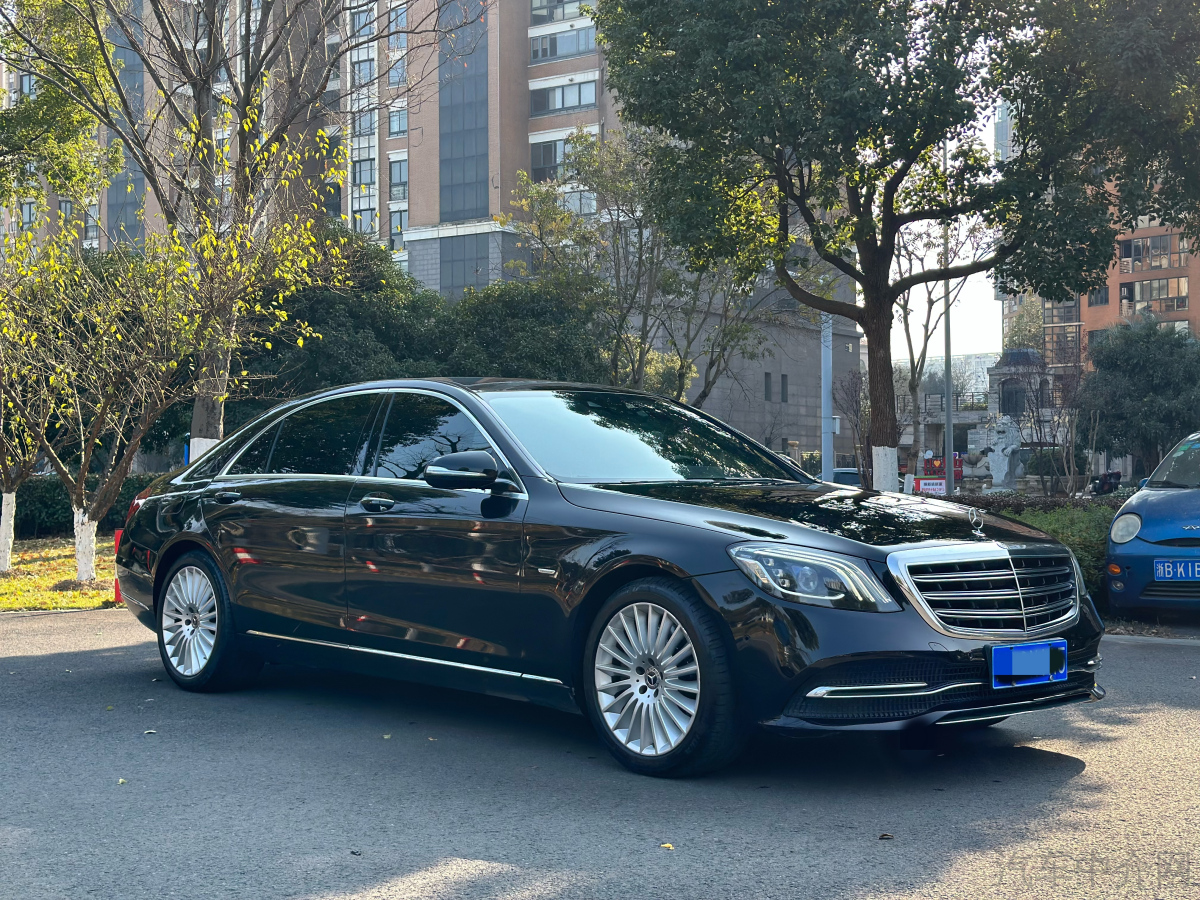 奔驰S级 S350L [进口] 2020款 3.0T 自动 汽油 商务型臻藏版 价格0万 