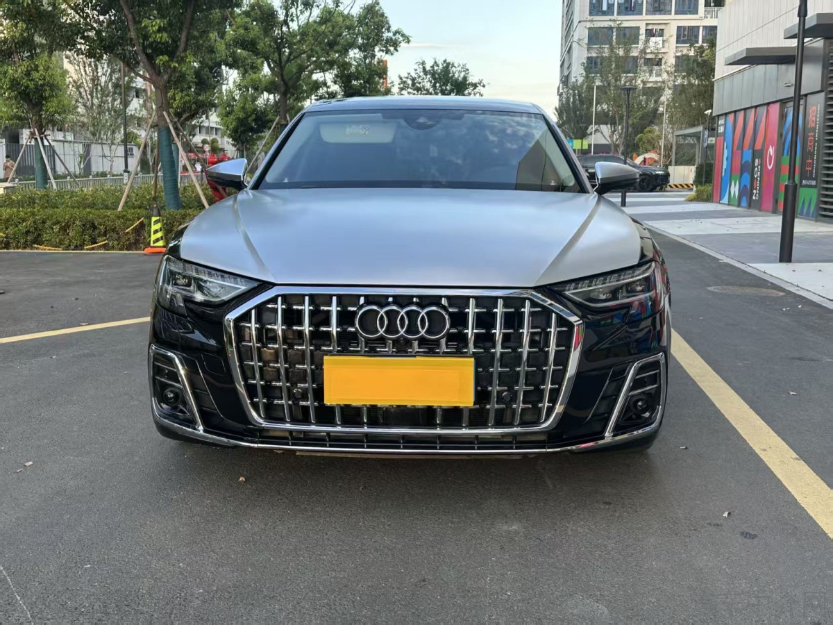 奥迪A8L PHEV 60TFSIe [进口] 2022款 3.0T 自动 典藏版价格0万 