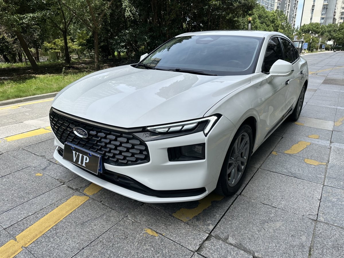 福特蒙迪欧 2023款 1.5T 自动 EcoBoost180豪华型 价格0万 
