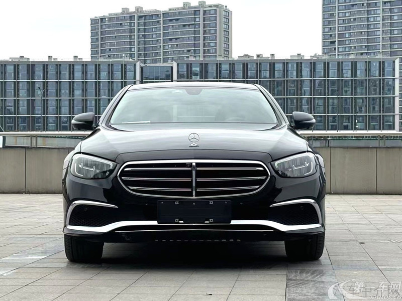 【杭州二手奔驰E级】奔驰E级 300L 2022款 2.0T 自动 后驱 时尚型