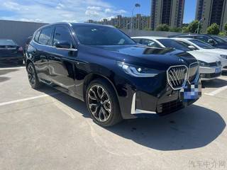 X3 2.0T 领先型M运动套装 