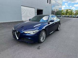 阿尔法罗密欧Giulia 2.0T 