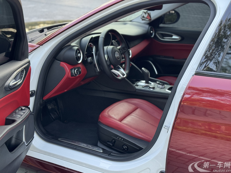 阿尔法罗密欧Giulia [进口] 2020款 2.0T 自动 280HP-VIRTU限量版 