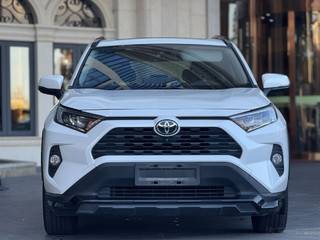 RAV4 2.0L 自动 风尚版 